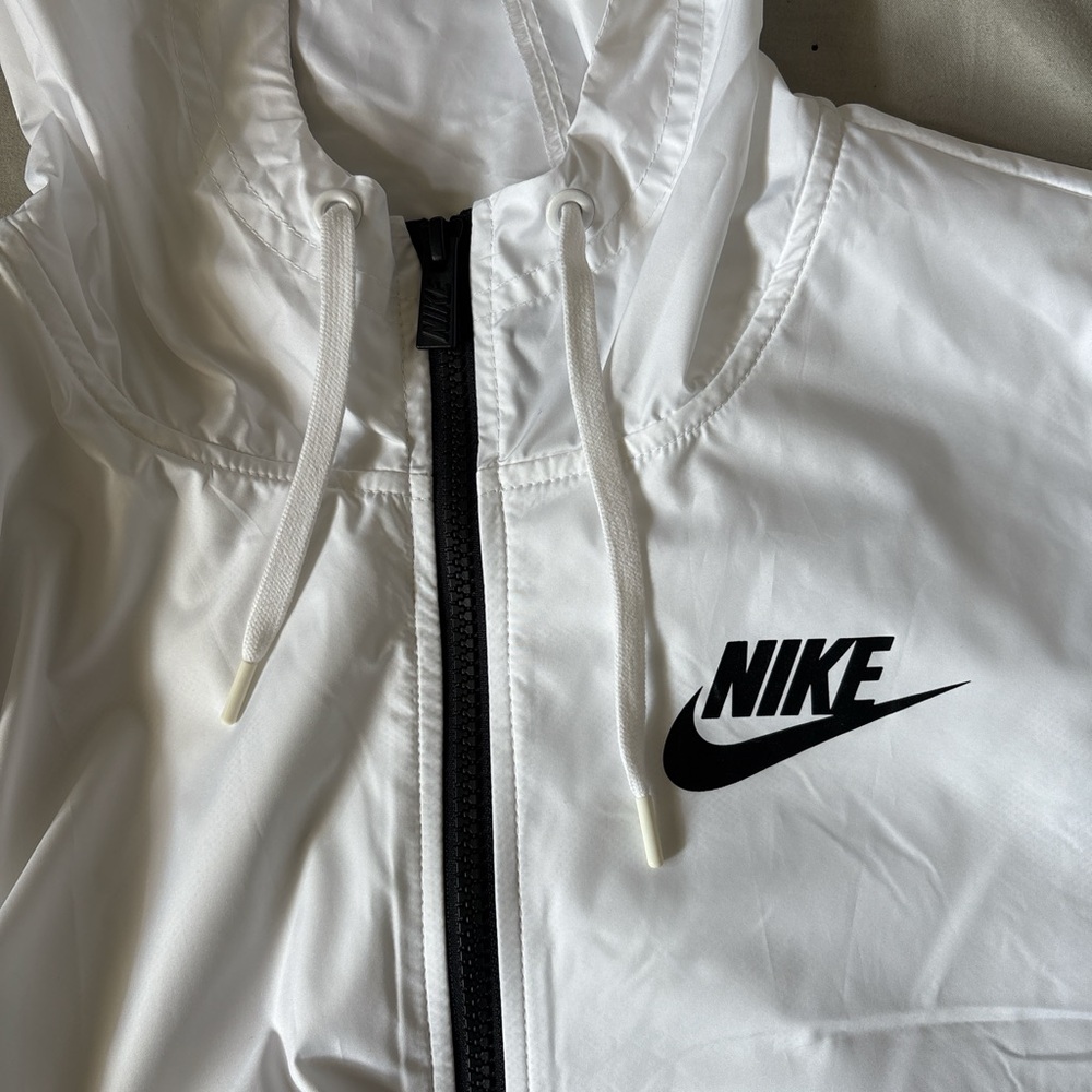 Nike White Hooded Jacket with Black Logo
